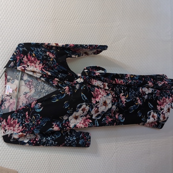 Lularoe wrap dress - Picture 2 of 2